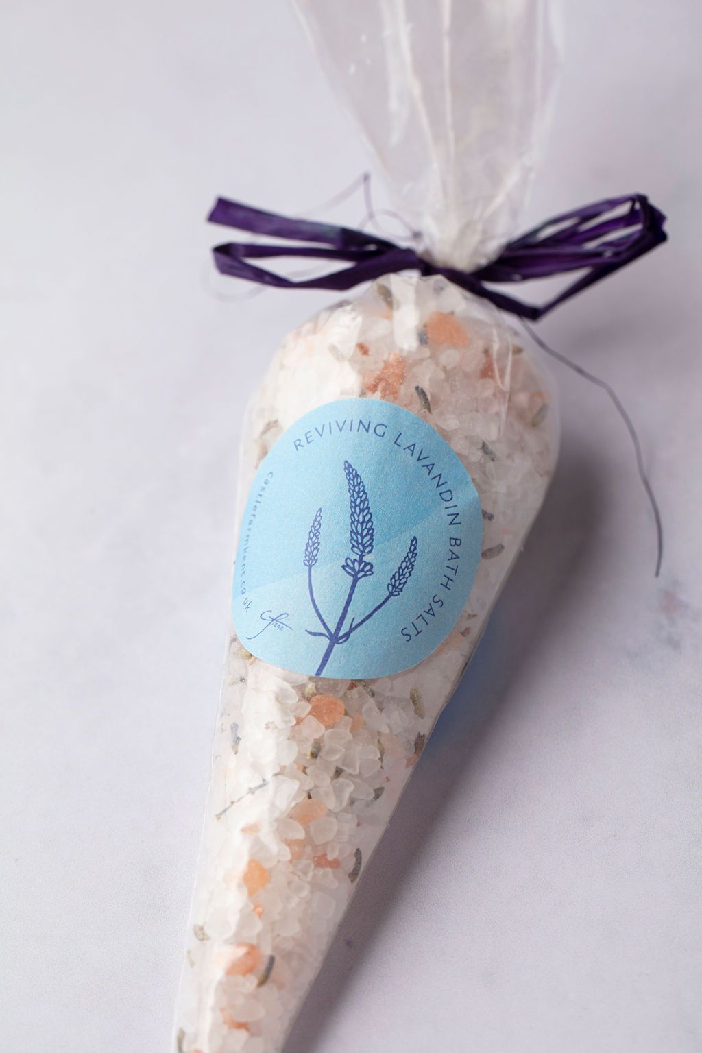 CASTLE FARM REVIVING LAVANDIN BATH SALTS