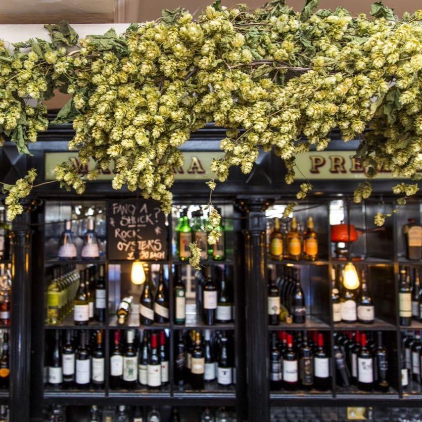 CASTLE FARM DRIED HOP BINE FOR DELIVERY- PRE ORDER